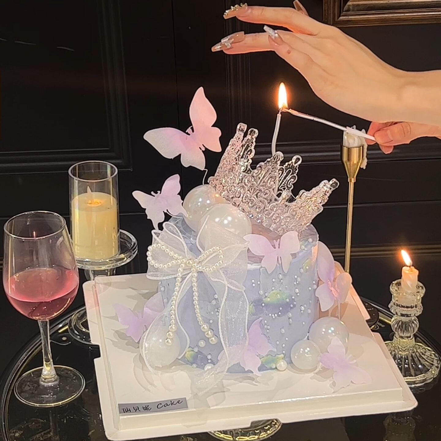 网红梦幻蝴蝶唯美生日蛋糕装饰插件丝带水晶皇冠生日烘焙摆件f