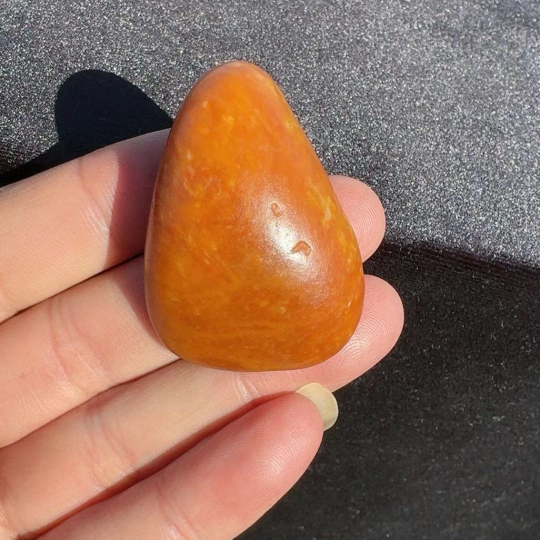 正宗新疆和田玉籽料纯玉种黄沁原石玩料挂件吊坠精品收藏级玉料