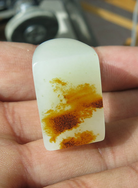 扳指玉石戒指和田玉籽料白玉挂件