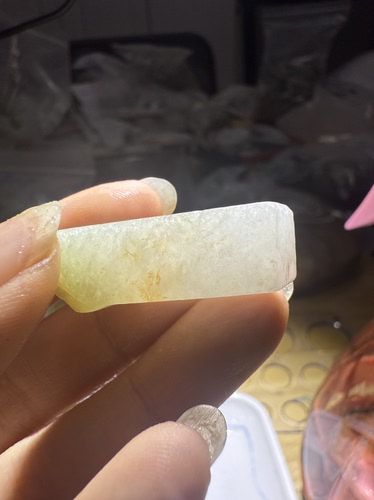 C2050糯冰带洒金天然缅甸翡翠边角料保真保A假一罚三详情有尺寸