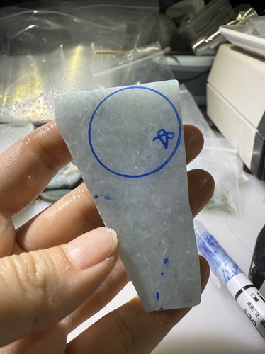 C127天空蓝天然缅甸翡翠边角料保真保A假一罚三详情有尺寸
