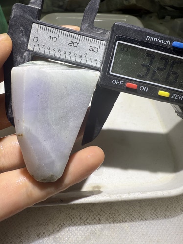 F49淡春彩糯化坨子料天然缅甸翡翠边角料保真保A假一罚三详情有
