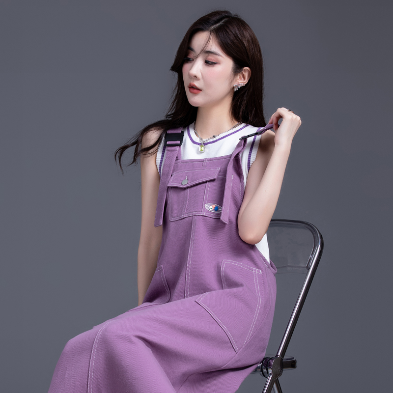 紫色牛仔背带裙女2024新款春秋今年流行时尚连衣裙小个子a字长裙