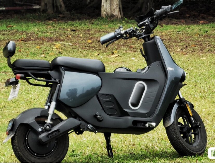 新猛犸电动车配件a8a9中箱储物箱中置封闭箱子后备箱猛犸改装配厂