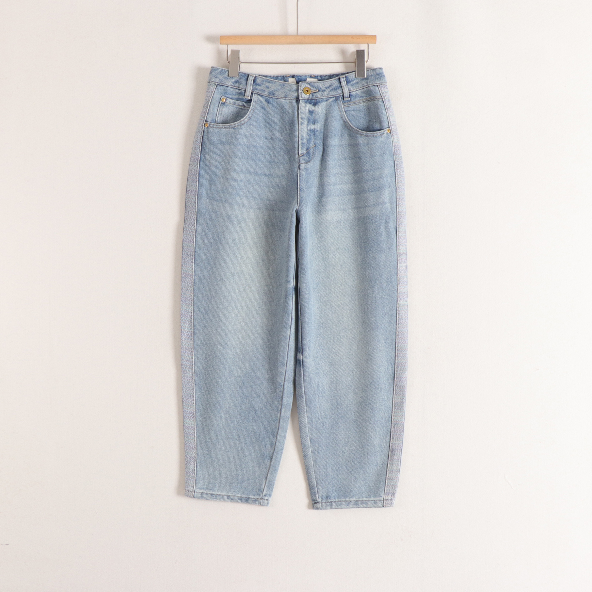 丽系列中腰磨白个性口袋休闲老爹裤九分牛仔裤女25秋冬装新款撤柜