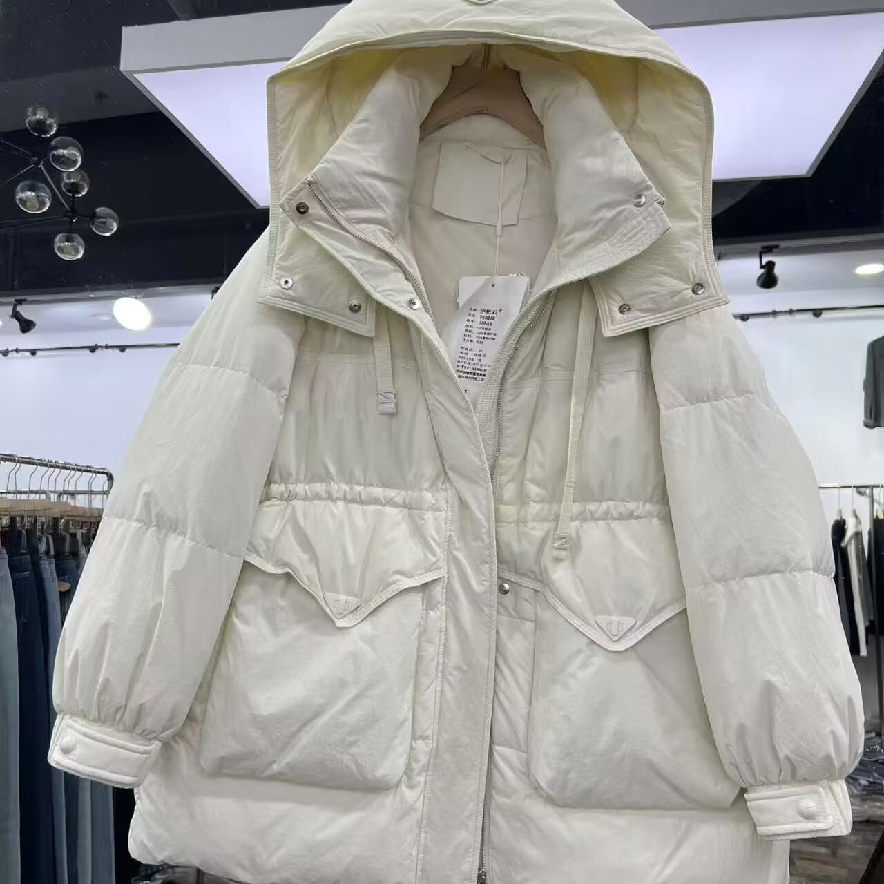 羽绒服连帽常规加厚保暖