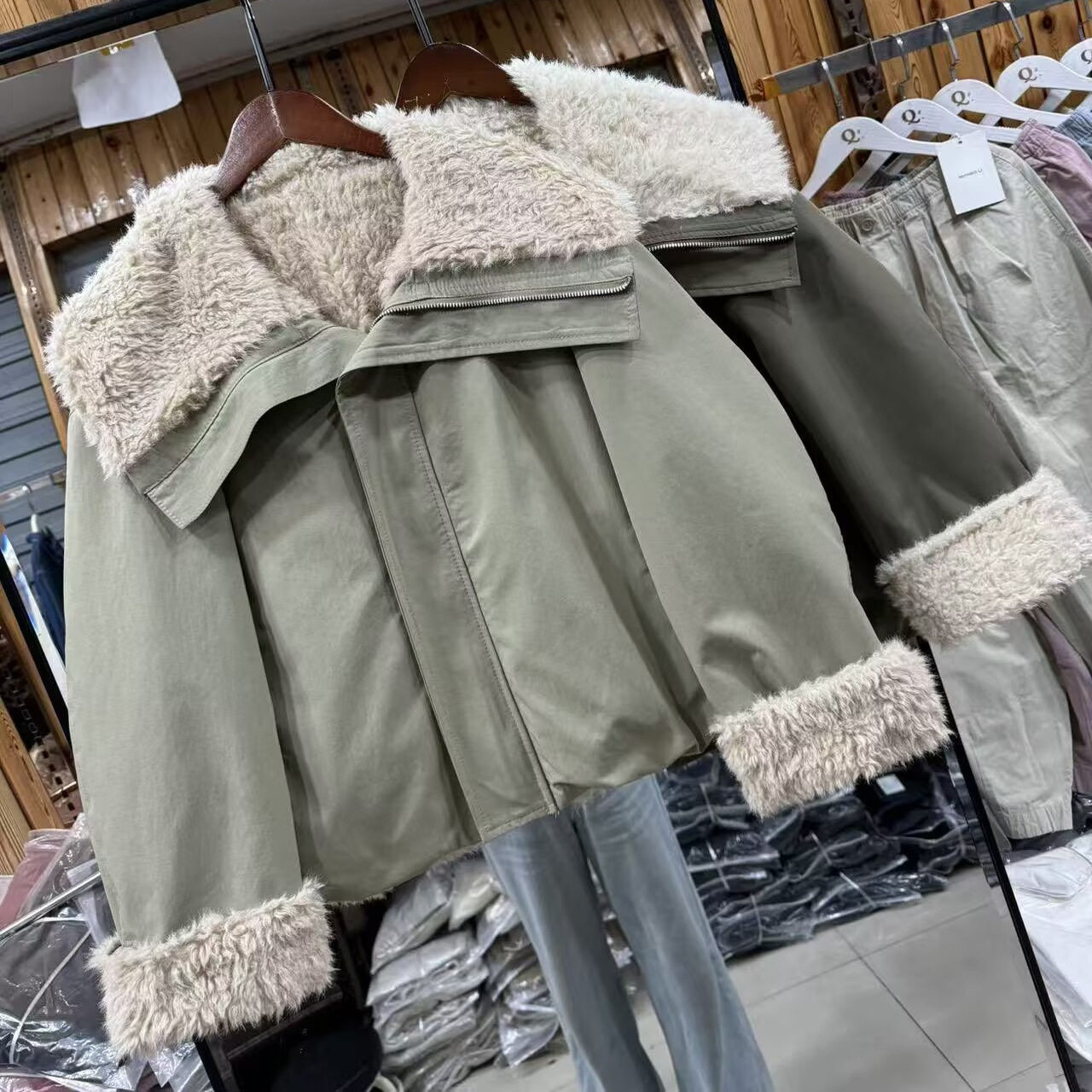 羊羔毛加厚派克服女冬新款宽松显瘦百搭休闲保暖棉衣外套磊0.85