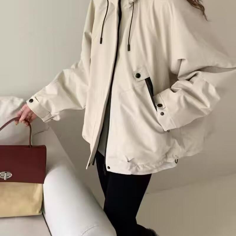 派克羽绒服连帽常规宽松