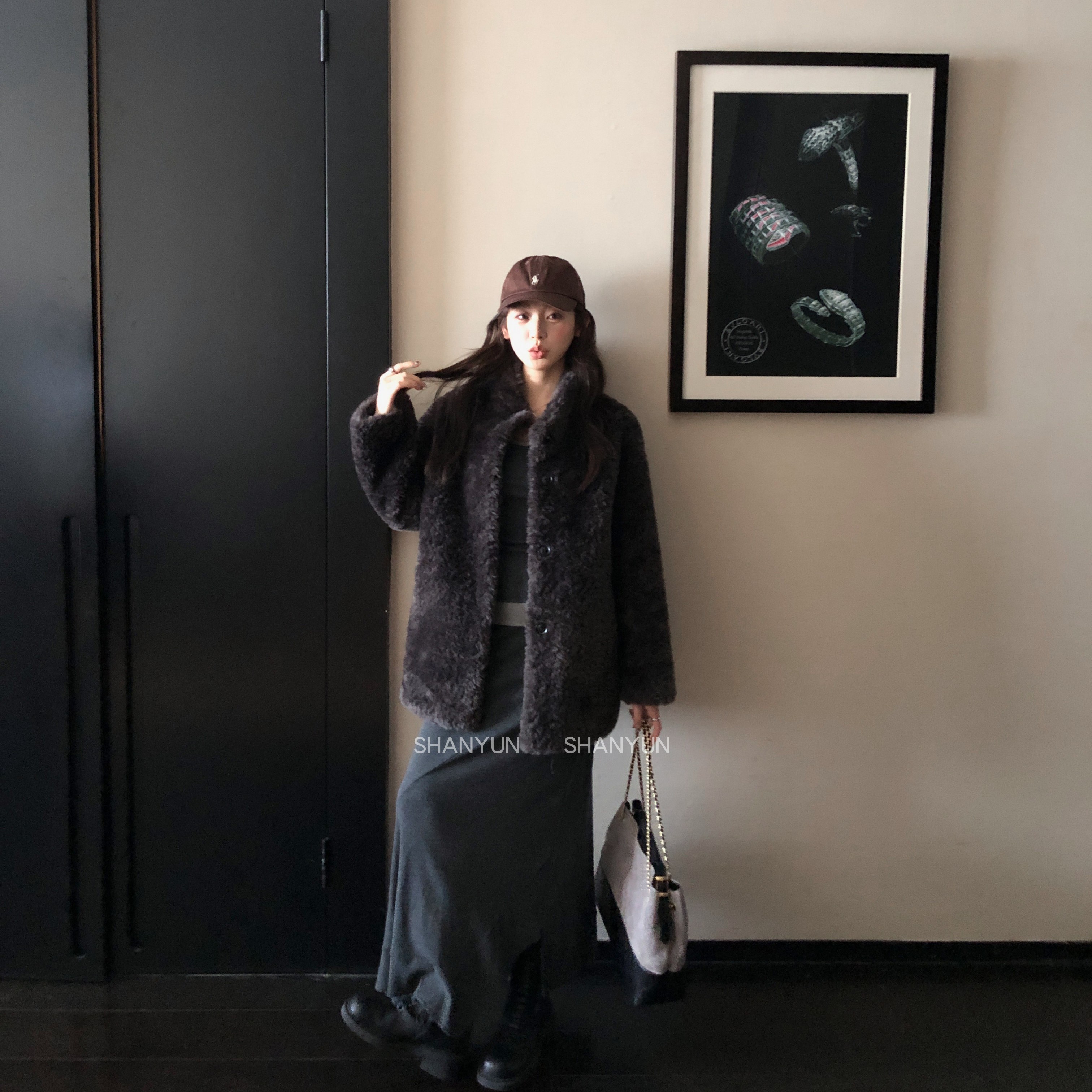 '罗马灰'高级感仿颗粒羊毛外套