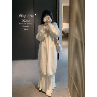 早春混燕麦白灯笼袖 2.13躺着看日出 3件 长外套长开衫 299元