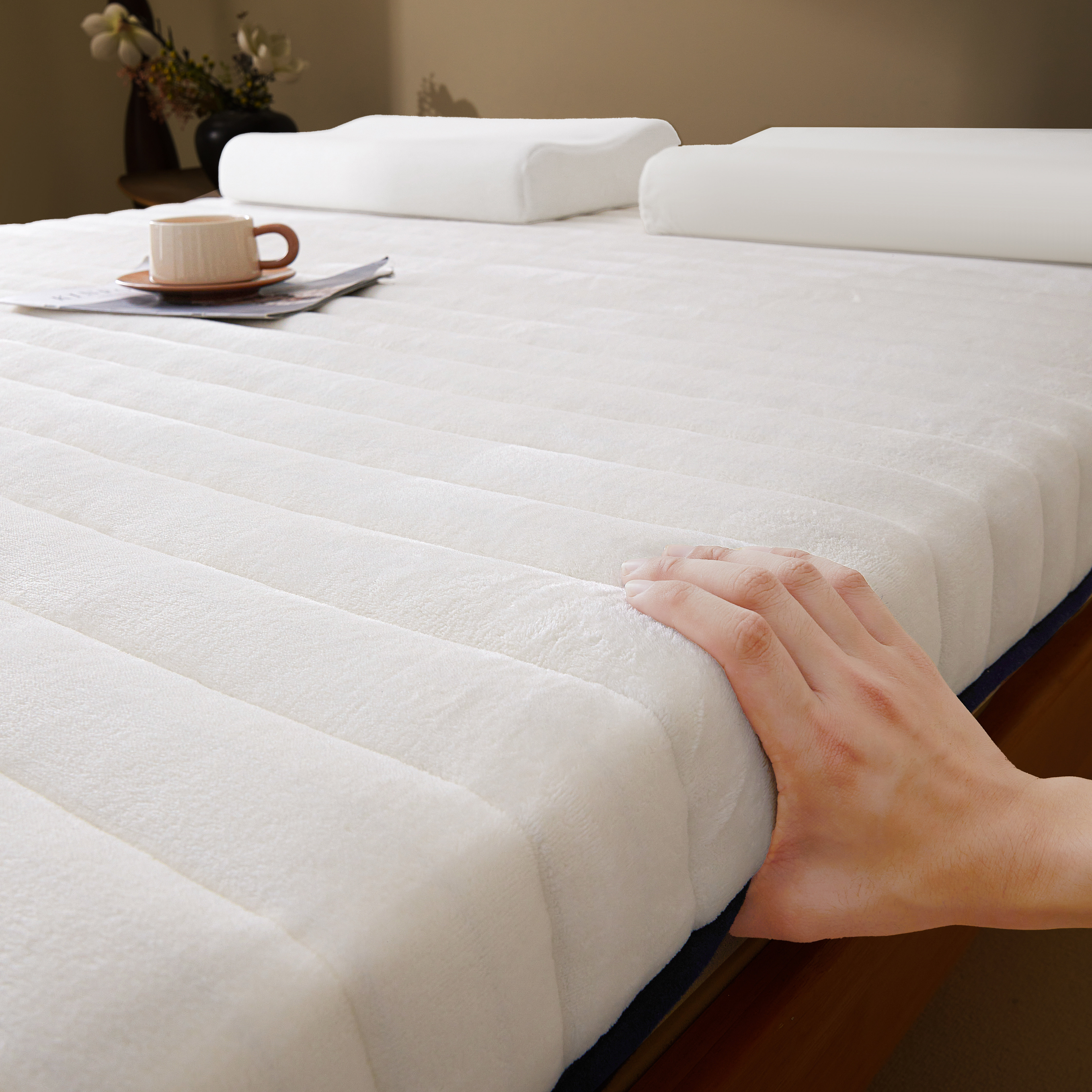 牛奶绒记忆海绵床垫软家用卧室榻榻米租房学生专用床褥垫子可折叠,床上用品,床垫/床褥/床护垫/榻榻米床垫,淘宝优惠券,粉丝福利购,淘宝优惠卷