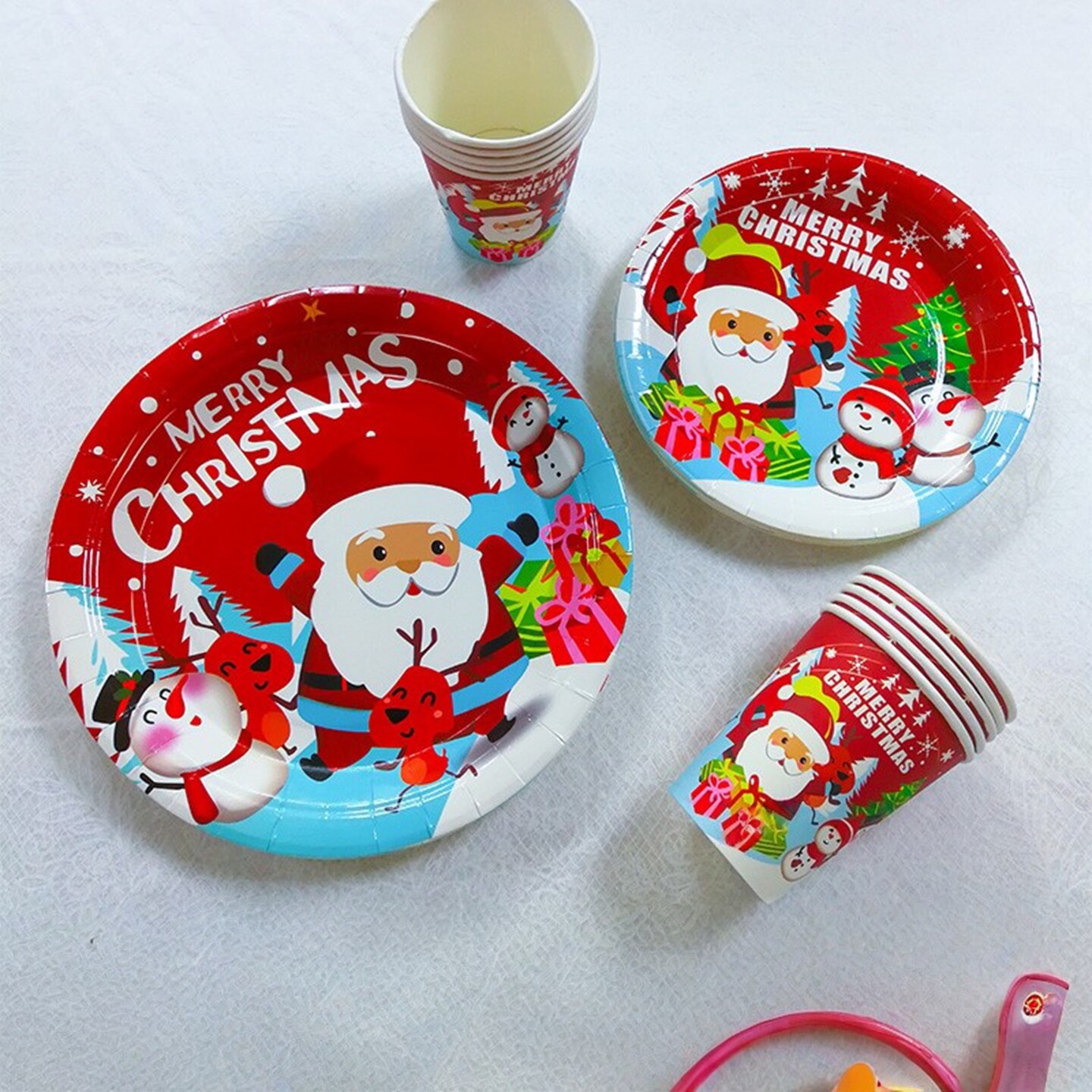 圣诞节纸杯餐盘套装一次性餐叉餐刀派对餐具节日聚会老人雪人装饰
