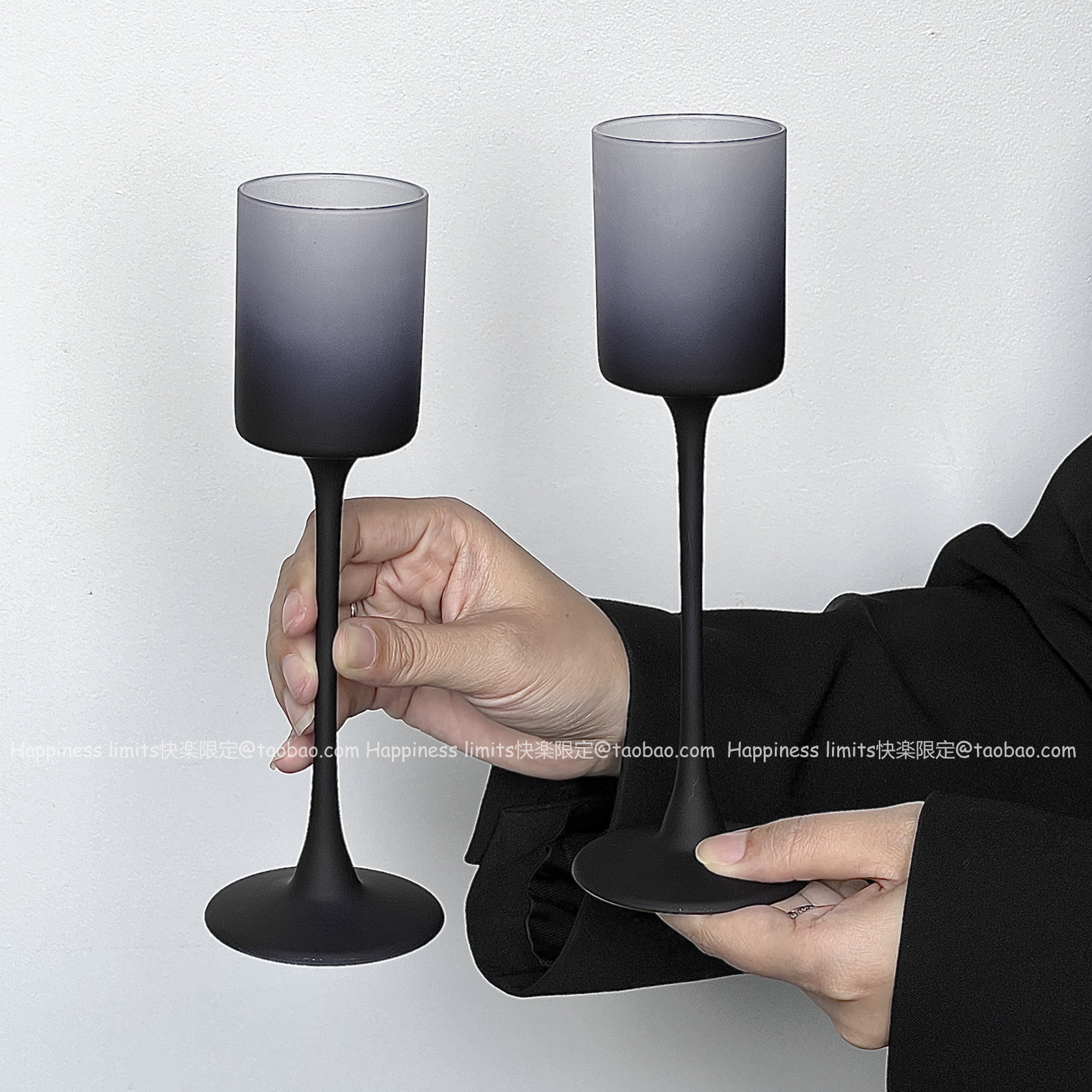 磨砂黑直筒玻璃高脚杯鸡尾酒杯