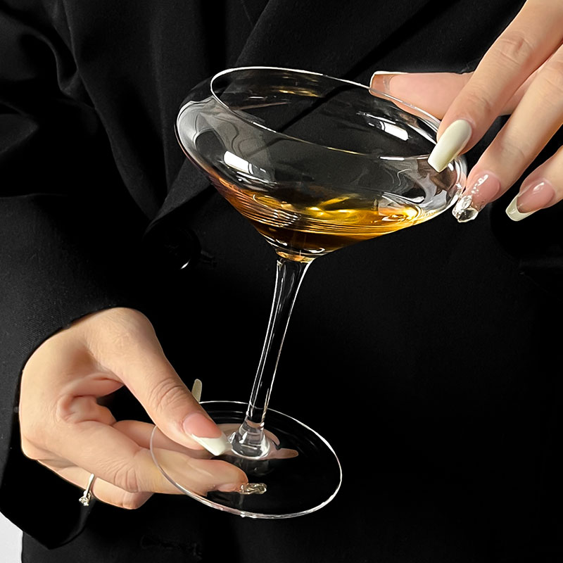 鸡尾酒杯ins复古浪漫法式香槟杯水晶酒杯鸡尾酒调酒杯蝶形高脚杯