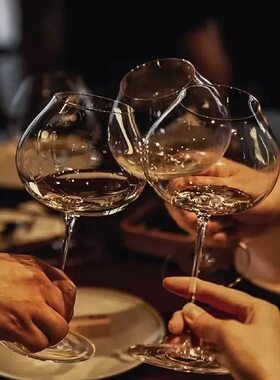 小众优雅轻盈薄款高脚杯大肚红酒葡萄酒杯细杆闻香杯品酒杯