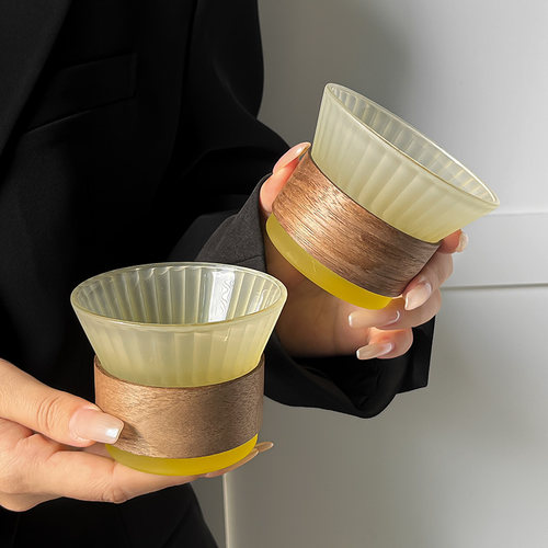 磨砂渐变黄收腰条纹玻璃杯冷饮杯