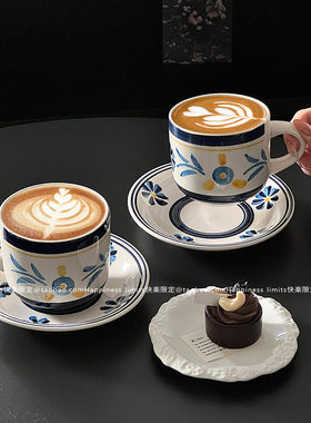 蓝色手绘复古小众陶瓷咖啡杯碟小花花马克杯韩国风摆拍杯碟餐厅