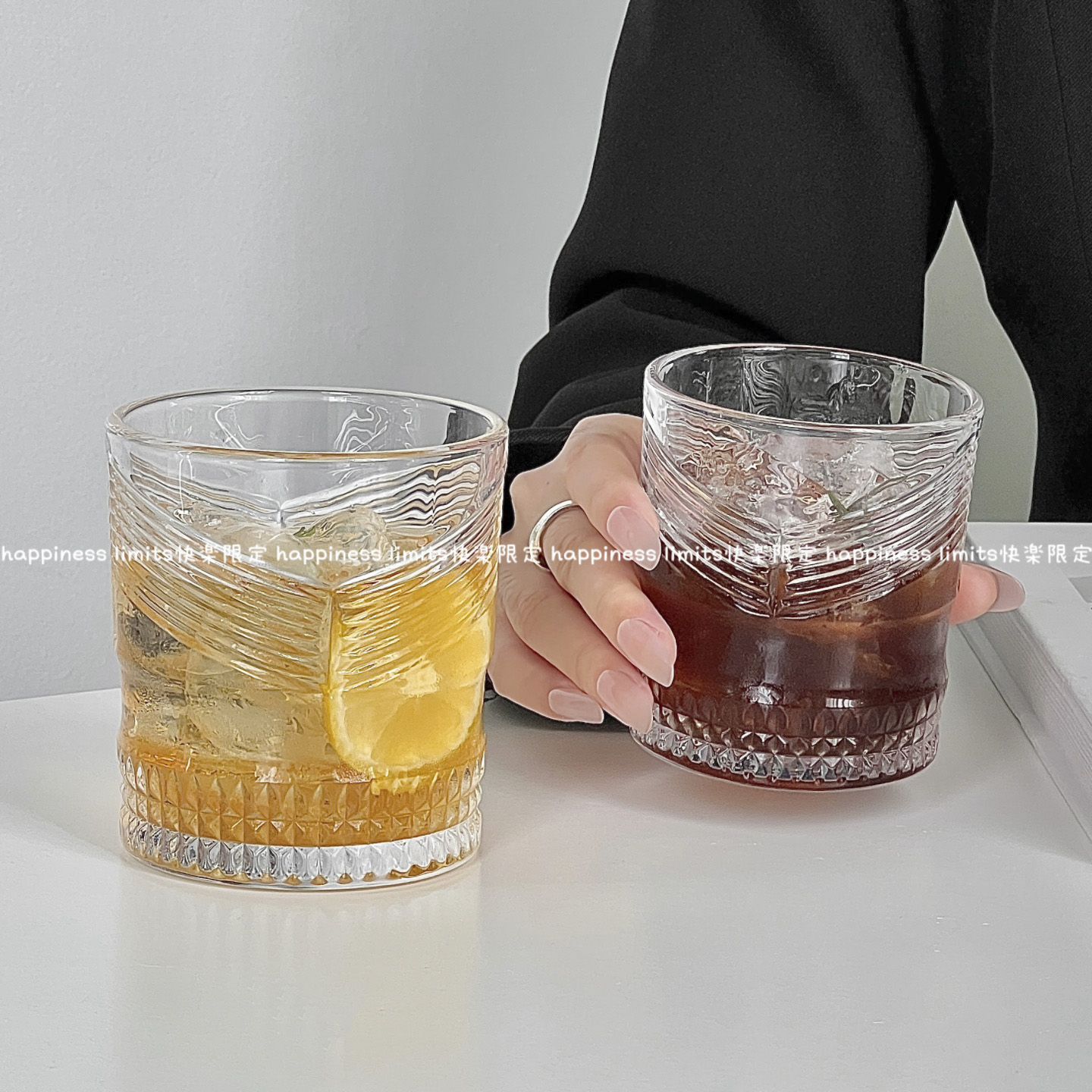 小众ins风飞花玻璃杯复古高级感家用轻奢家用咖啡杯饮品杯果汁杯