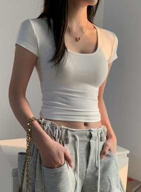 欧货u领正肩短袖T恤女2026年夏新款修身显瘦性感辣妹短款白色上衣