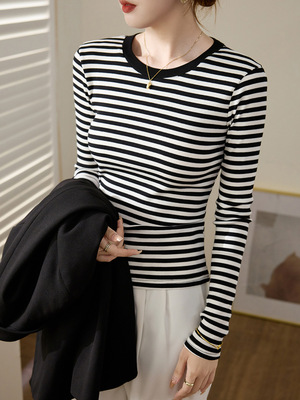 修身正肩上衣长袖打底衫