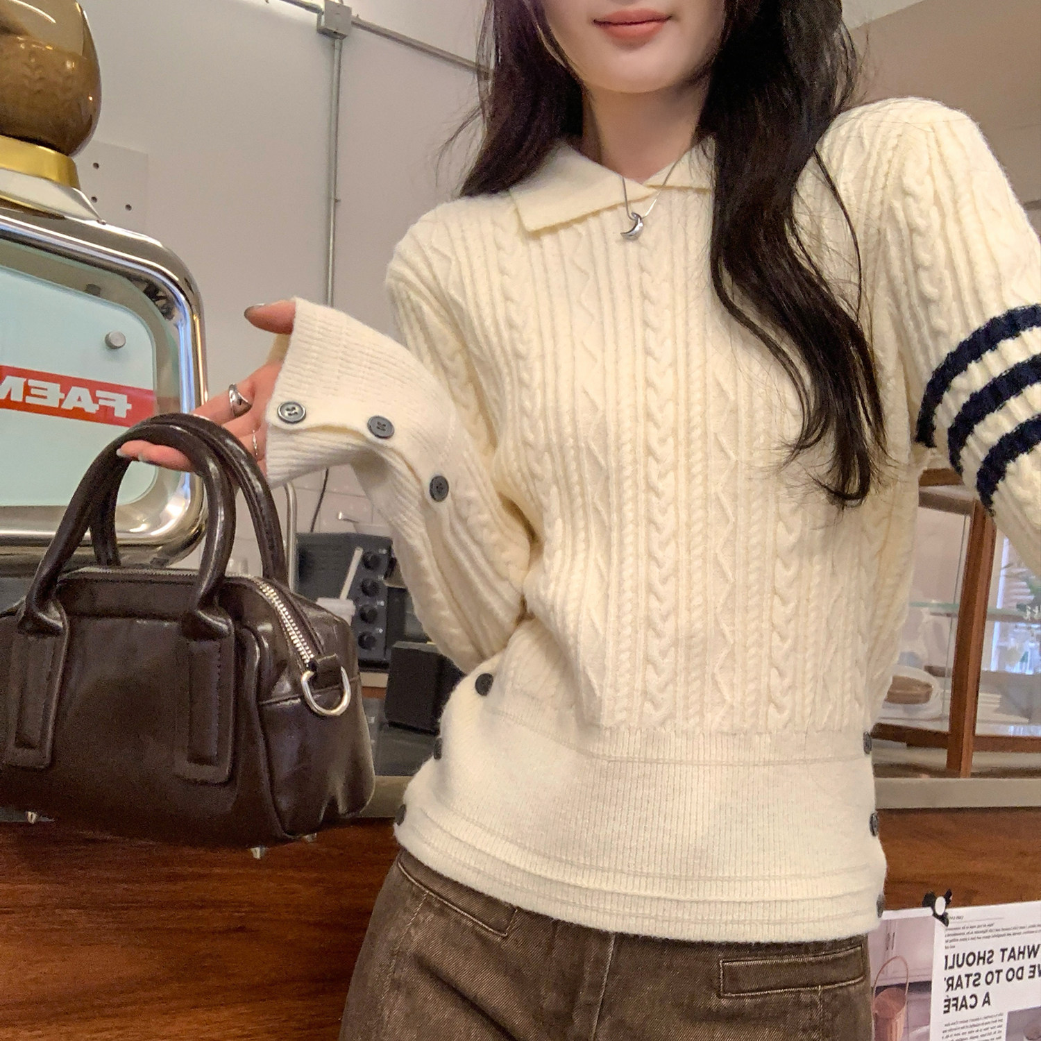翻领内搭毛衣三条杠学院风收腰长袖针织打底衫女秋冬2026新款上衣