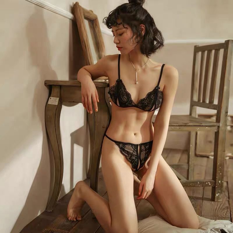 法式性感蕾丝文胸套装大胸显小内衣内裤女透气上托聚拢薄款胸罩