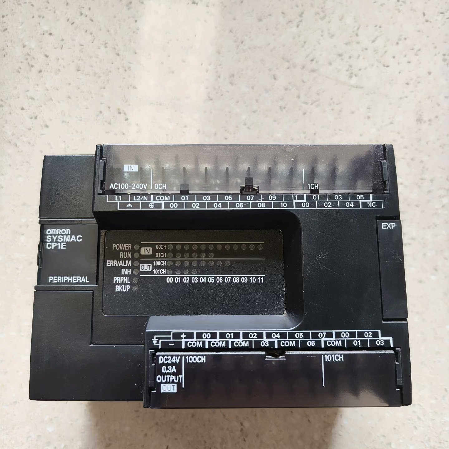 PLC CP1E-E30SDR-A  议价