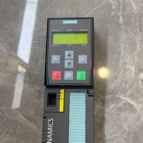 (议价）变频器6SL3210-1PE13-2U1，带面板，