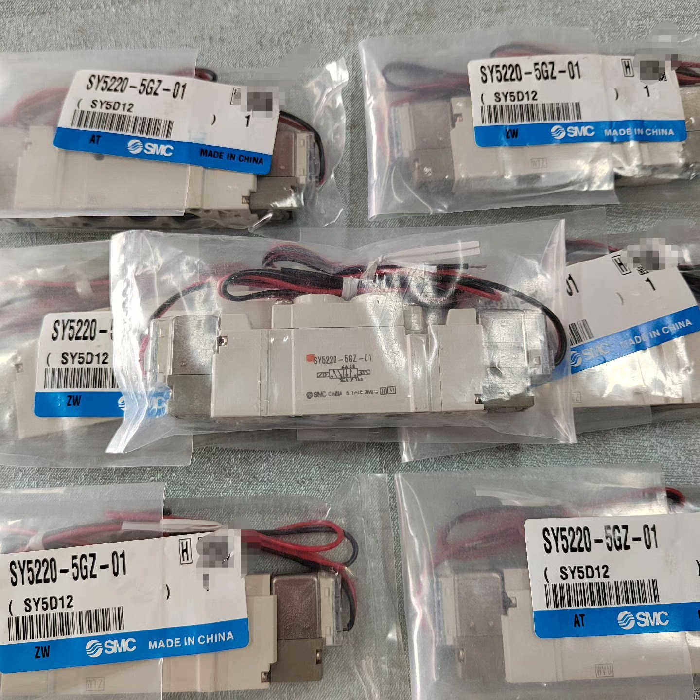 正宗SY5220-5GZ-01SMC电磁阀（ 议价