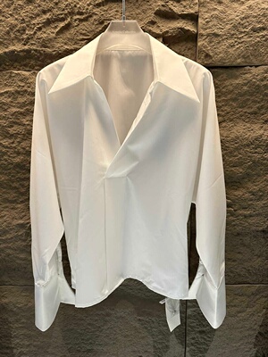 2026早春高级简约纯白色衬衫立挺V领干练职场宽松蝙蝠型套头衬衣