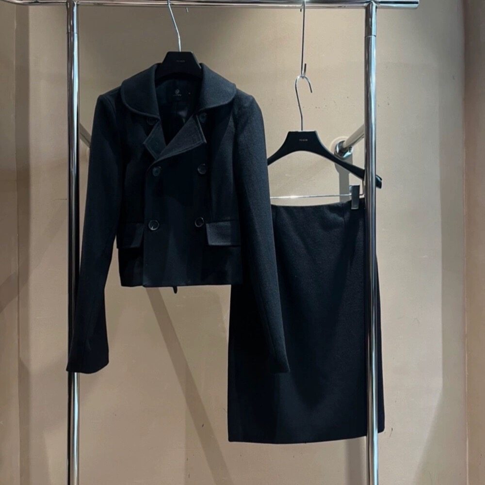 法式风格双排扣毛呢大衣西装短外套+修身及膝中裙半身裙两件套装