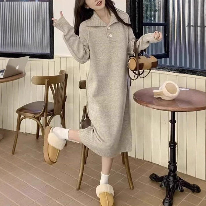 秋冬季长款女过膝配大衣的内搭打底针织连衣裙polo领毛衣裙慵懒风