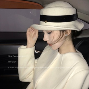 法式赫本风白色卷边羊毛呢帽子留洋千金大小姐名媛风圆顶渔夫帽女