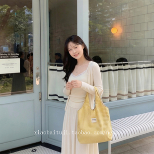 小白兔几 格纹帆布腋下包浅色系温柔质感日常慵懒风大容量背心包