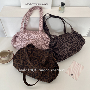 小白兔几 豹纹手提托特包女大容量外出妈咪包麂皮绒慵懒风单肩包