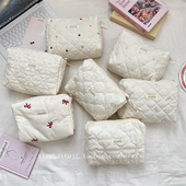 小白兔几 收纳袋柔软化妆包 绗缝刺绣夹棉手拿包大容量化妆品分装