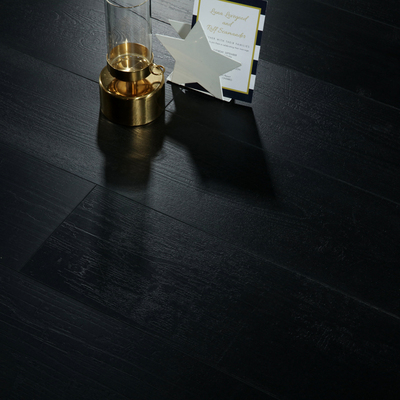 黑白色木地板强化复合家用复古个性家用环保耐磨防水厂家直销12mm