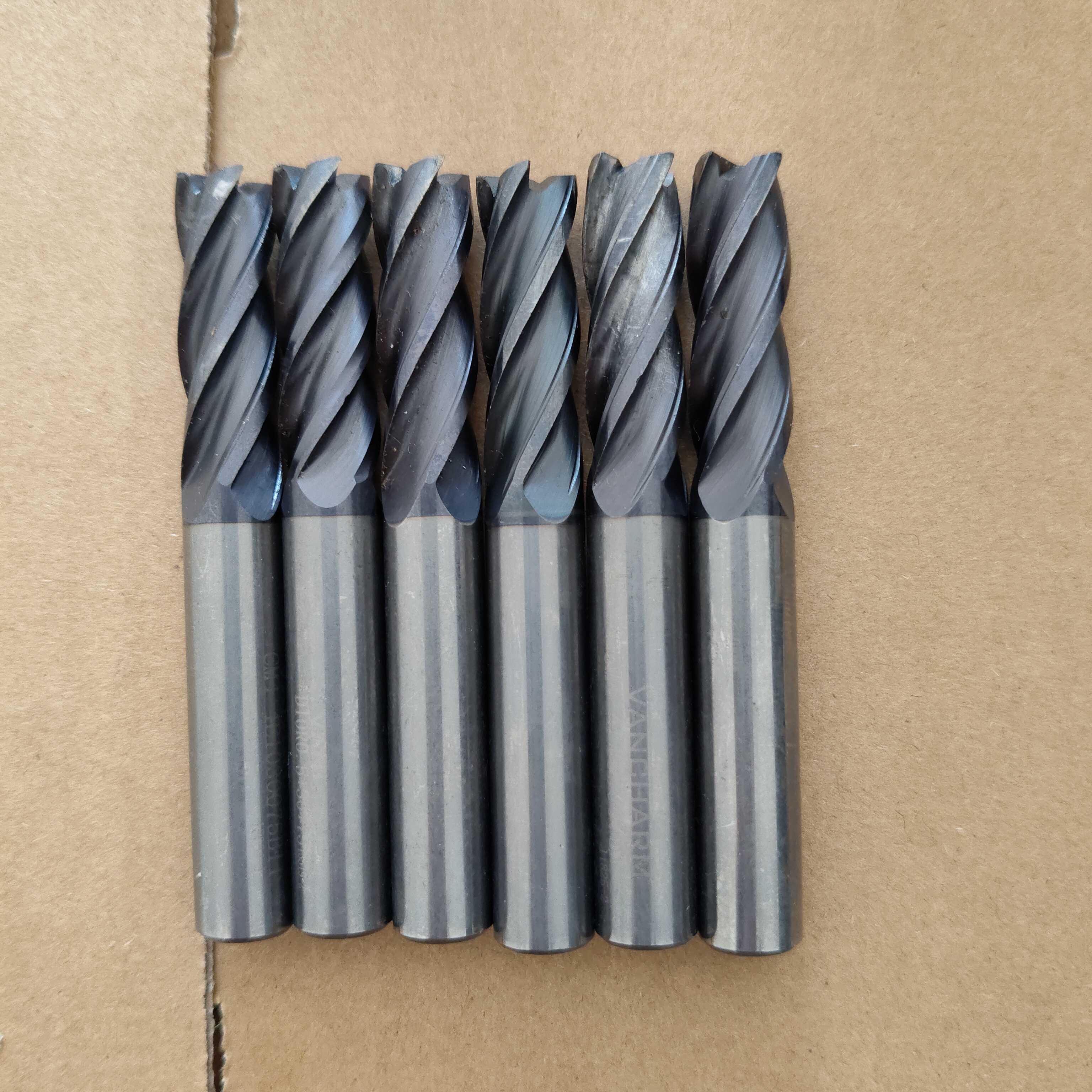 二手进口直径10四刃钨钢合金铣刀旧数控刀具加工中心不锈钢模具钢