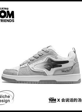 会说话的汤姆猫街头涂鸦小白鞋春季百搭运动鞋小众个性休闲潮鞋男
