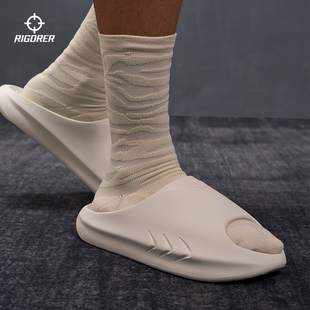 准者小鲨鱼运动拖鞋踩屎感夏季抑菌情侣防水防滑透气软底篮球凉拖