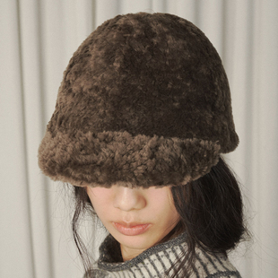 VERSO 25FW 秋冬韩国直邮买手店代购  羊剪羊毛帽檐帽