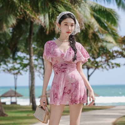 大码泳衣女2025新款高级感连体裙式保守遮肚显瘦小胸聚拢温泉泳装
