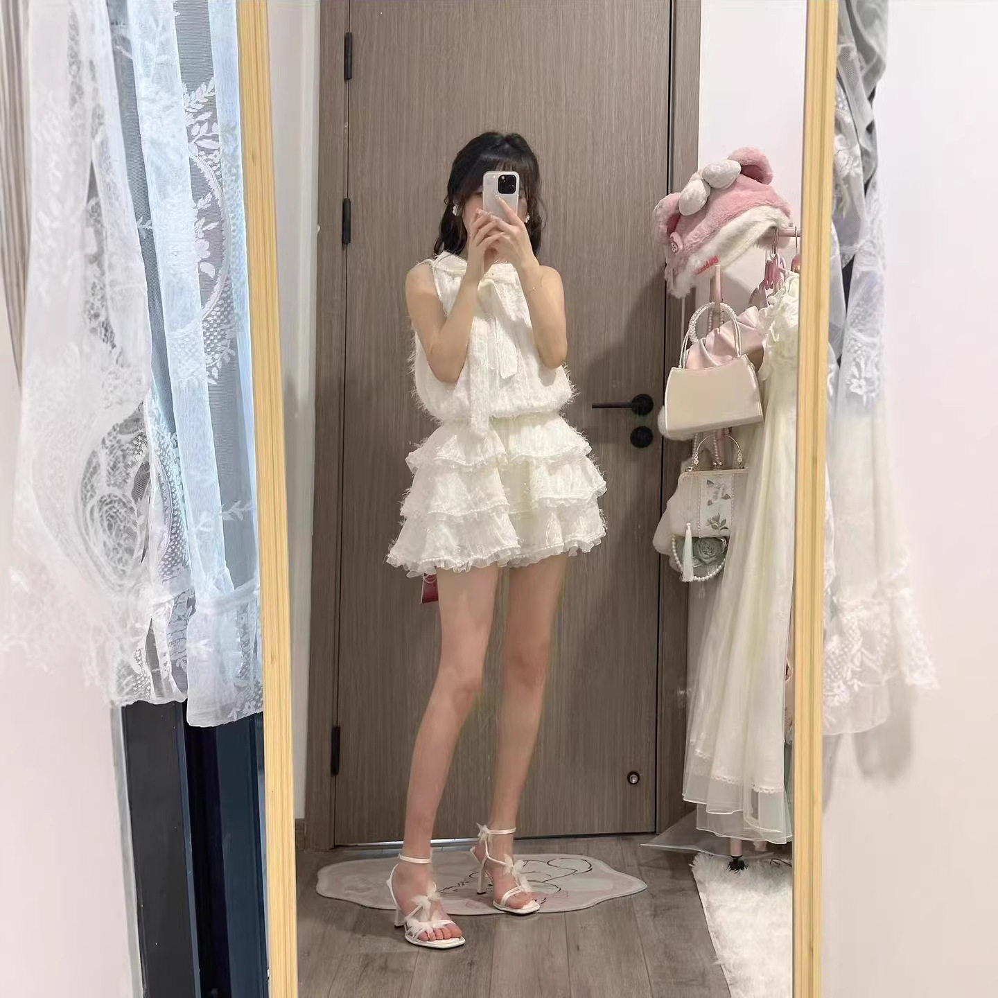 女夏季温柔小香风生日公主收腰蛋糕蓬蓬裙子富家千金感挂脖连衣裙