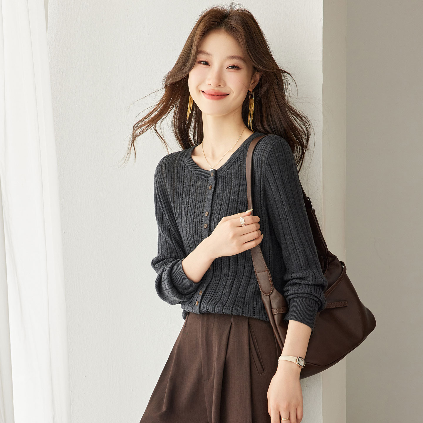 圆领针织开衫外套女春秋