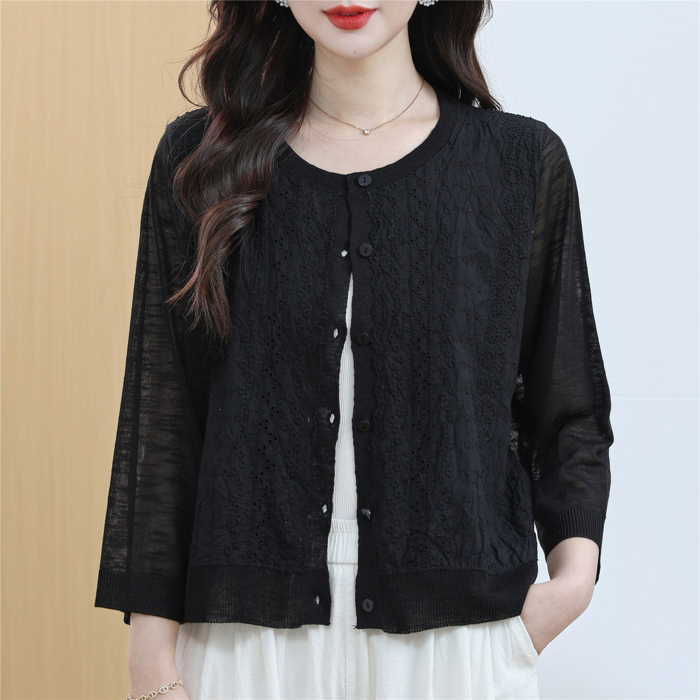 黑色冰丝针织开衫女薄款夏季短款配裙子外搭蕾丝防晒衣镂空小披肩