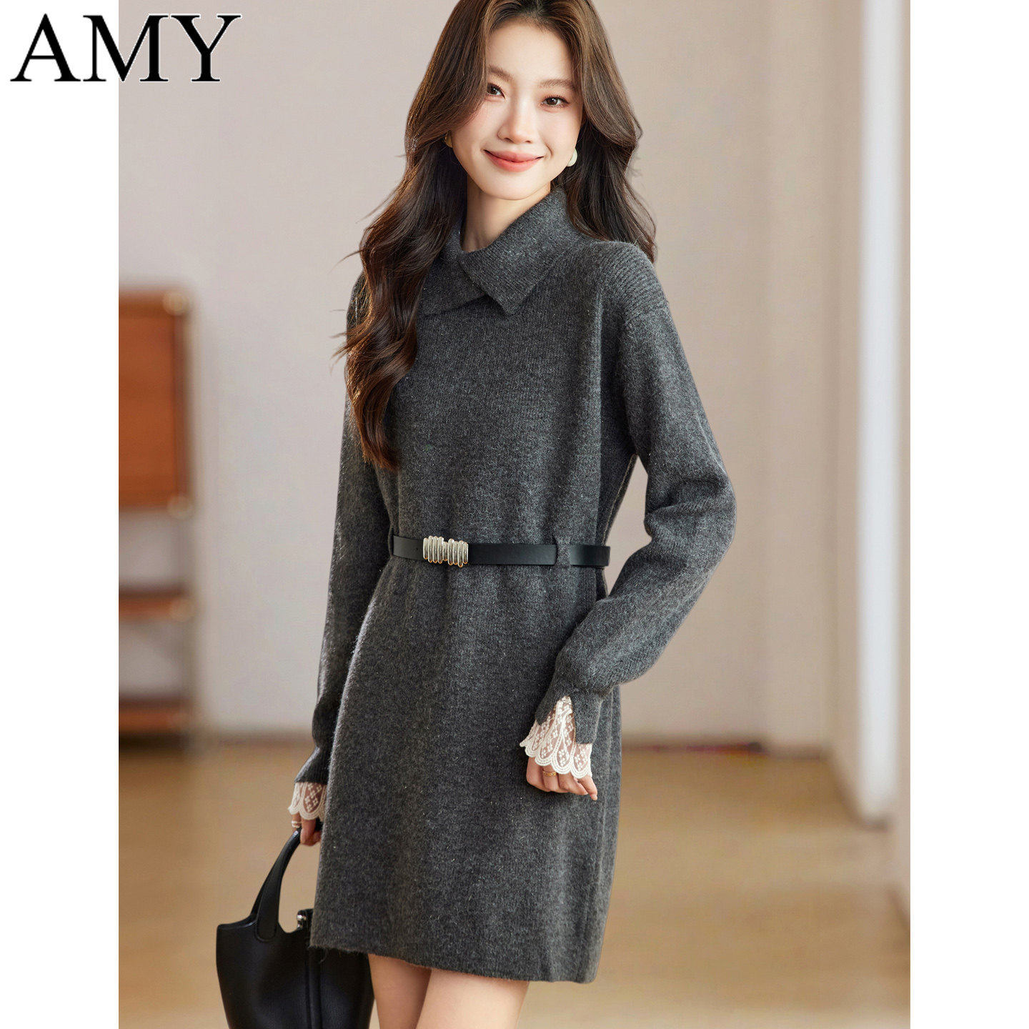 2025冬装新款收腰时髦打底裙子女装法式蕾丝拼接超好看针织连衣裙