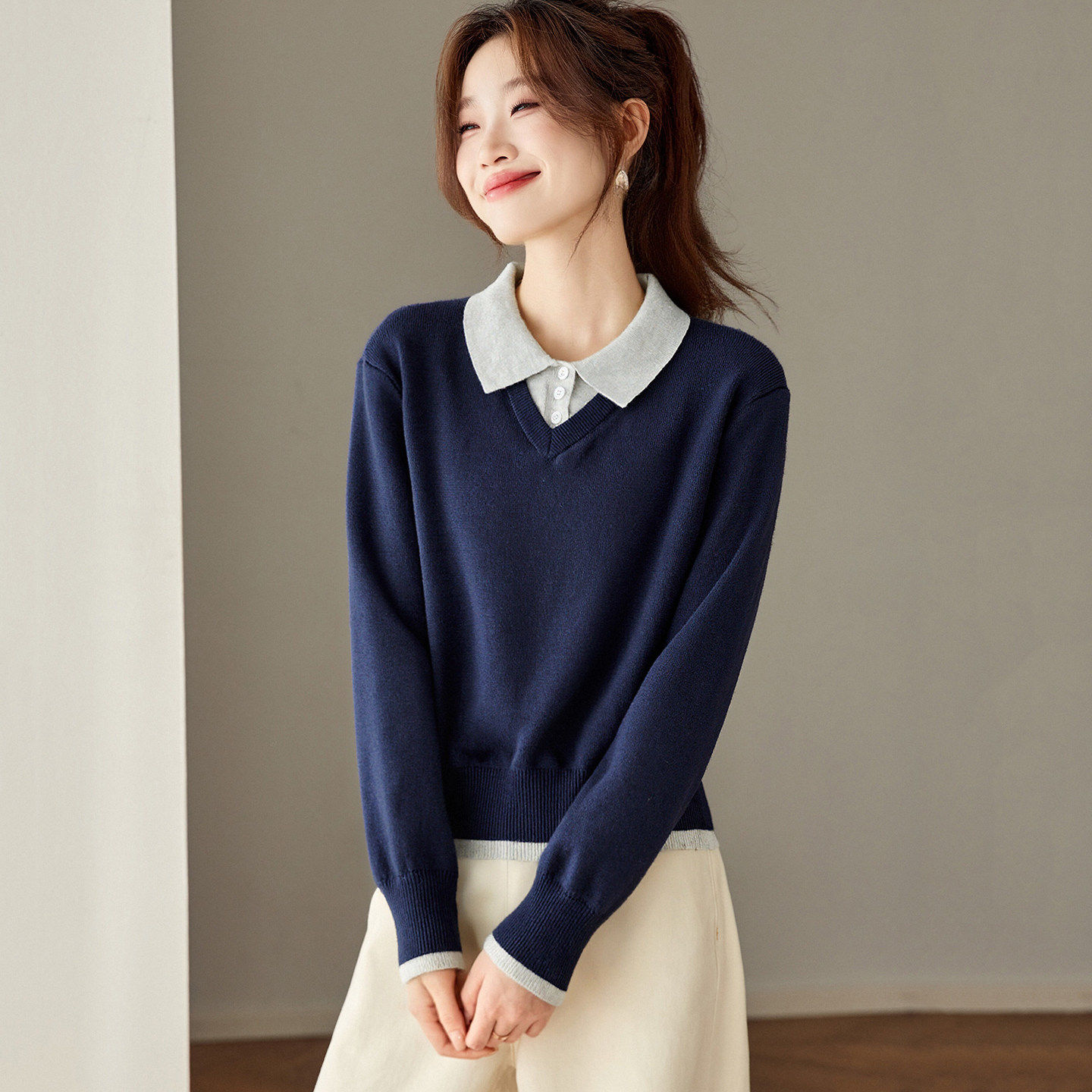 撞色翻领假两件毛衣打底衫女秋冬高级感内搭拼接针织上衣洋气减龄,女装/女士精品,毛针织衫,淘宝优惠券,粉丝福利购,淘宝优惠卷