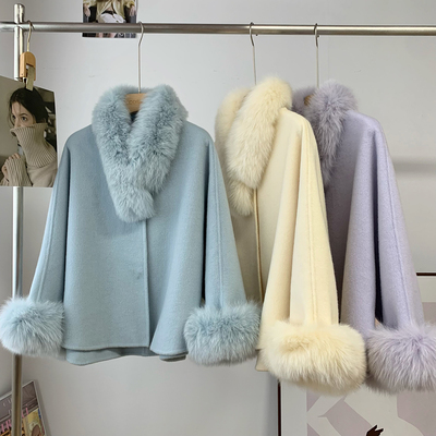 千金系~小斗篷狐狸毛领大衣