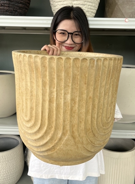 营地大花盆咖啡厅花盆中古风原木风新中式诧寂风民宿酒店种树花盆