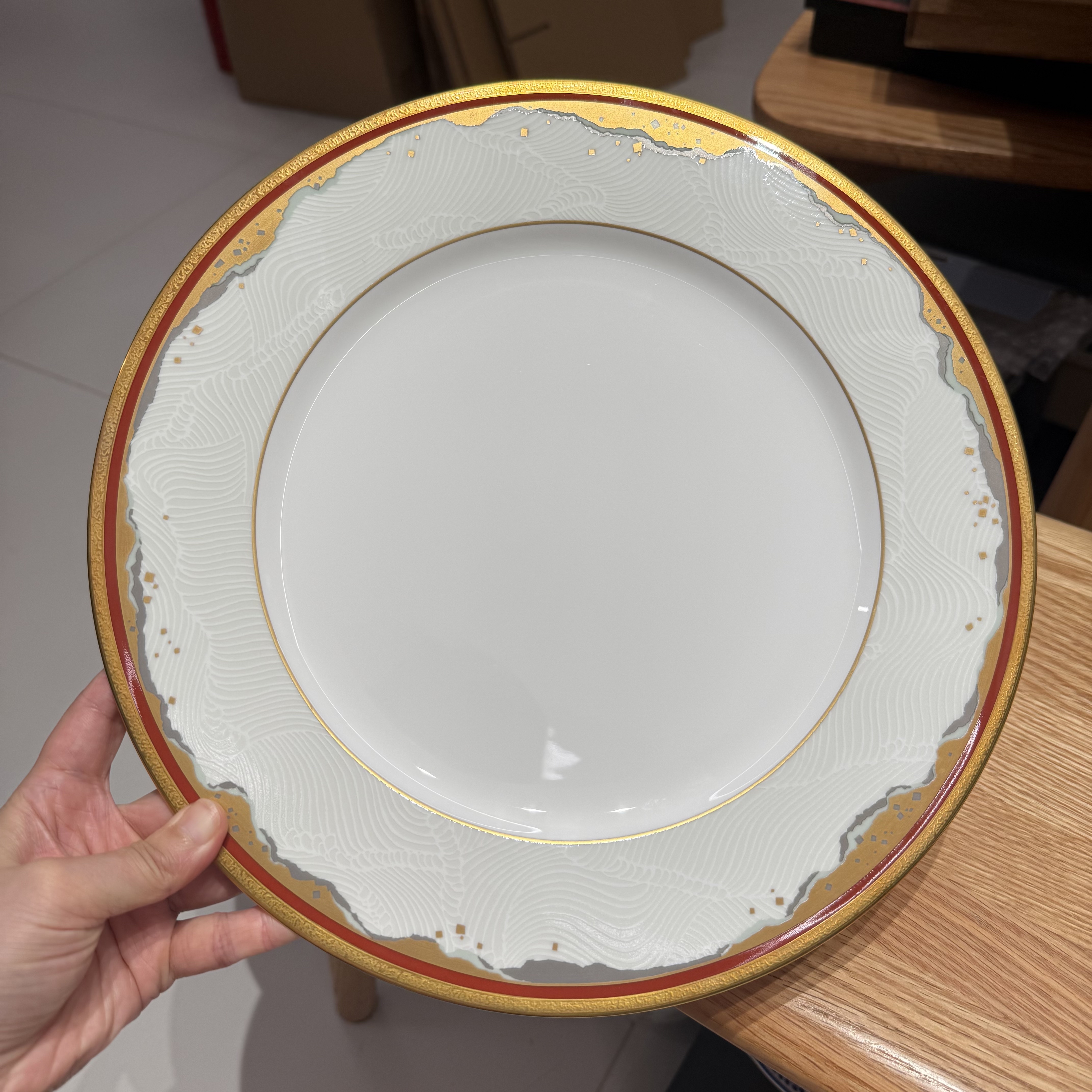 日本Narumi鸣海高端系列设计师款J KATANO海波纹大号餐盘30cm孤品